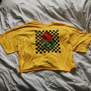 ✨NWOT✨ Yellow Rose Checkered Crop Top